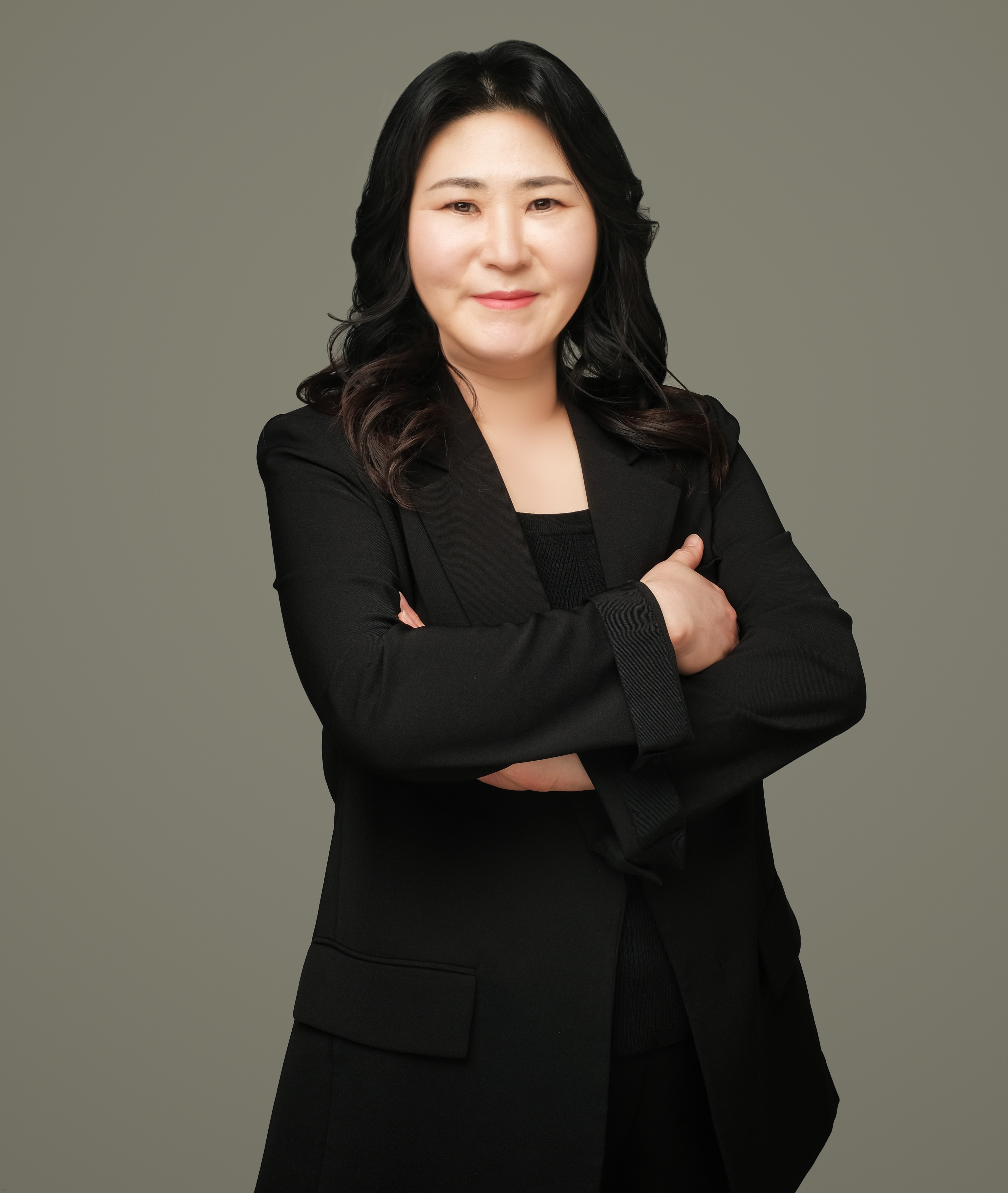 박은경 큐레이터